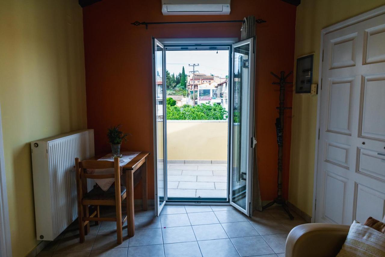 Julia΄S Apartment Alepú Kültér fotó