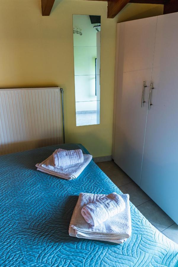 Julia΄S Apartment Alepú Kültér fotó